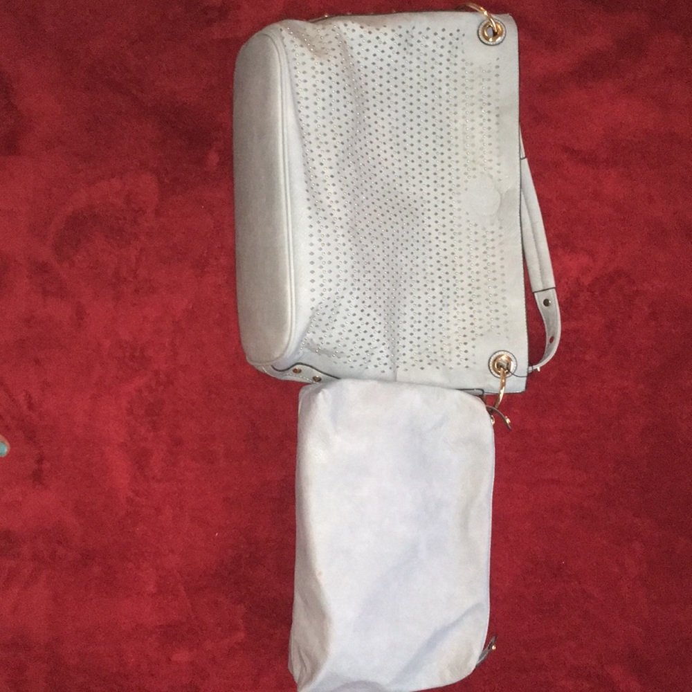 Purse - Picture 3 of 3